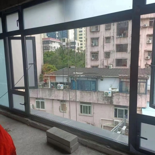 玻璃更換
